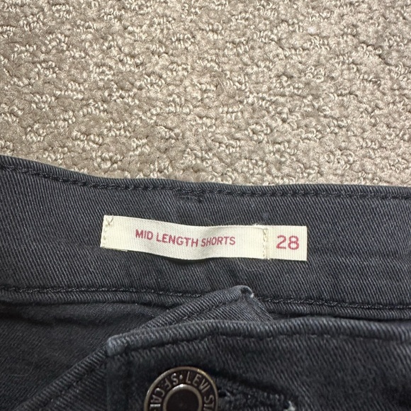 Black Levi Shorts - Picture 3 of 3